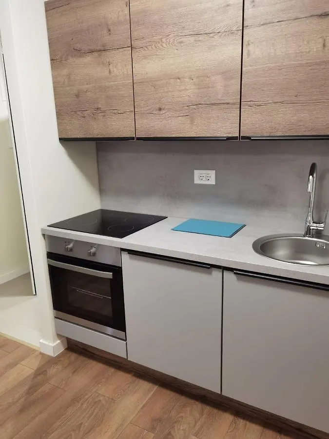 Style 2Br*** Apartment Split