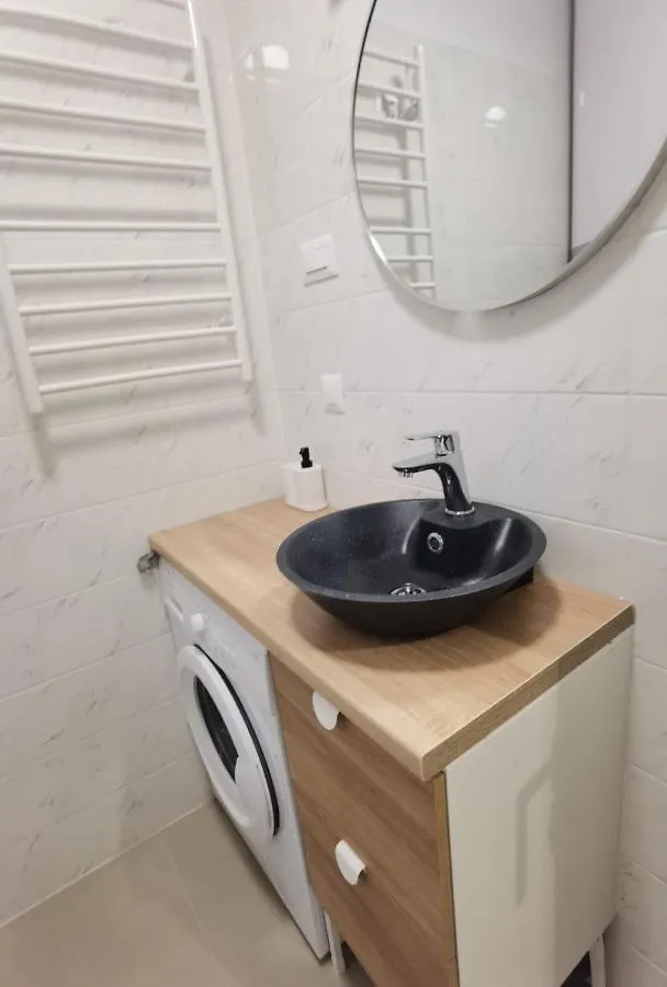 Style 2Br*** Apartment Split