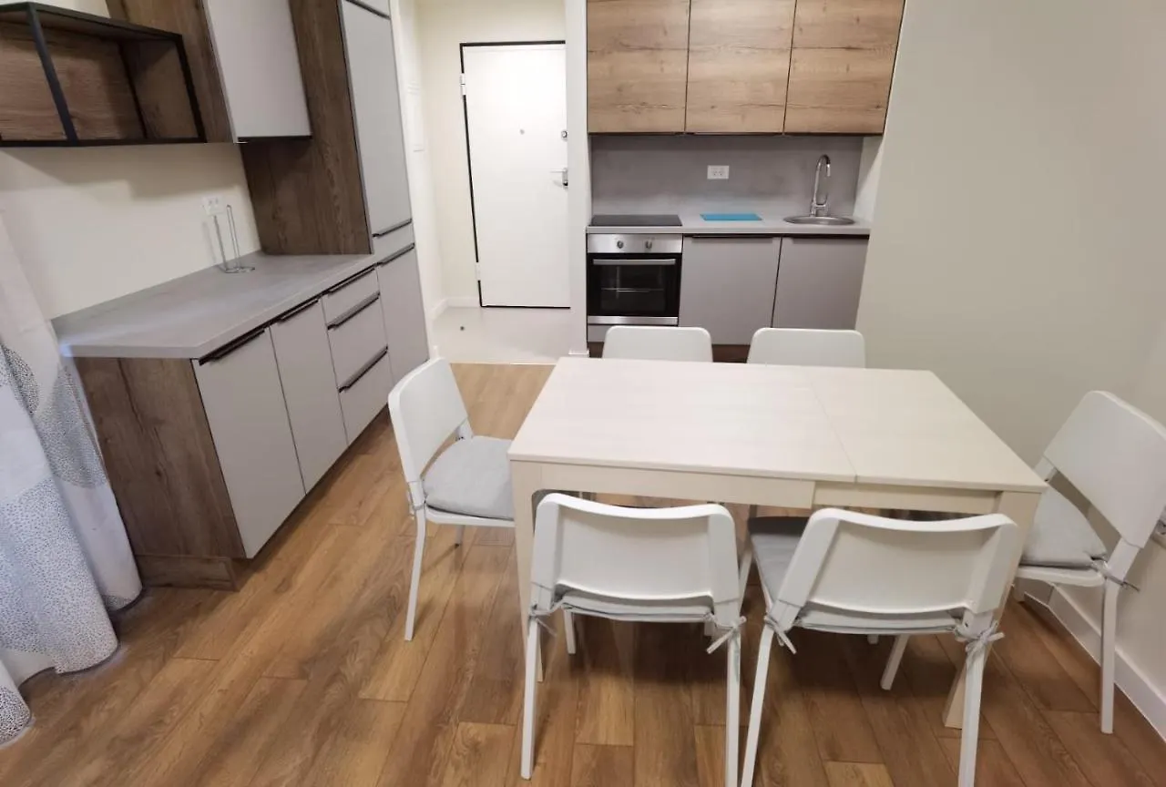 Style 2Br*** Apartment Split